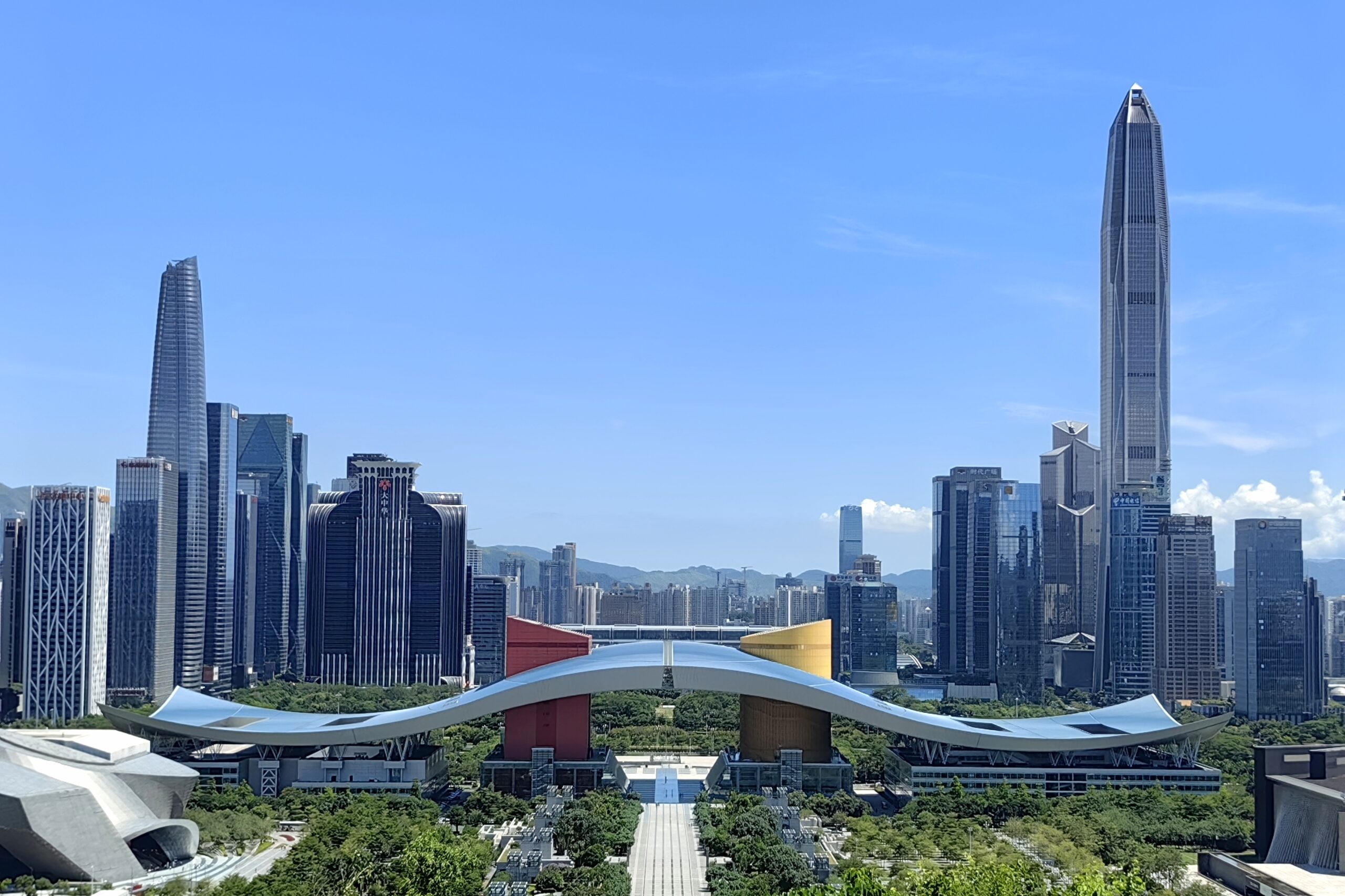 Hong Kong - Thâm Quyến - Quảng Châu - Sa Loan Cổ Trấn